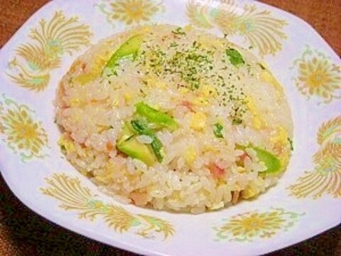 混飯その1☆アスパラとタラの芽の混ぜるだけ春炒飯